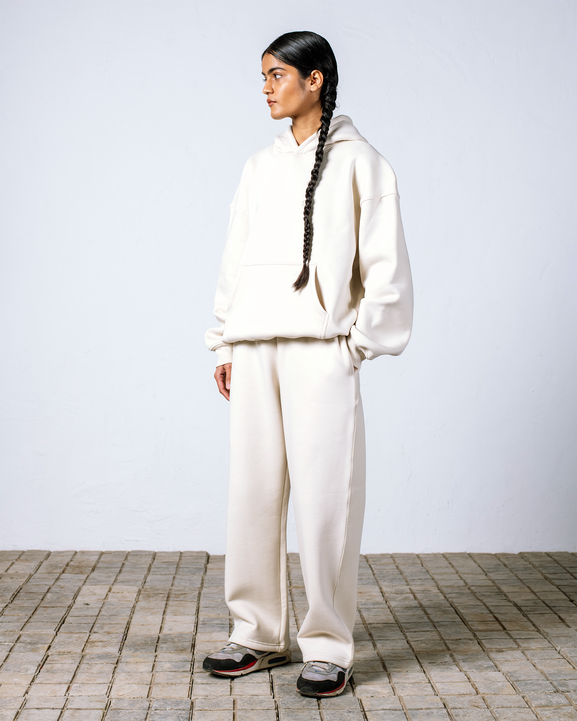 Off-White Sweat Suit